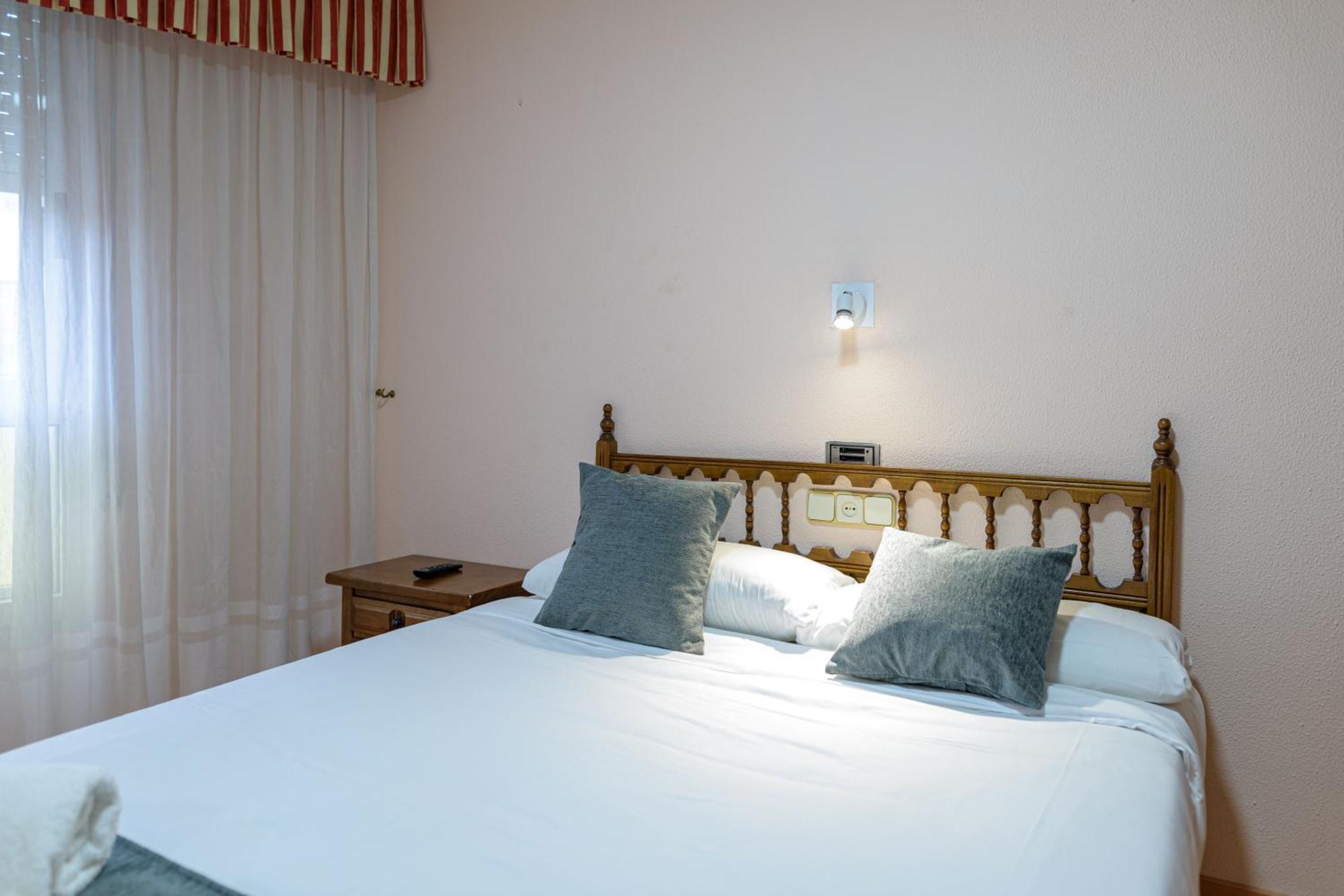 Hotel Alda Xinzo Xinzo de Limia Exteriör bild